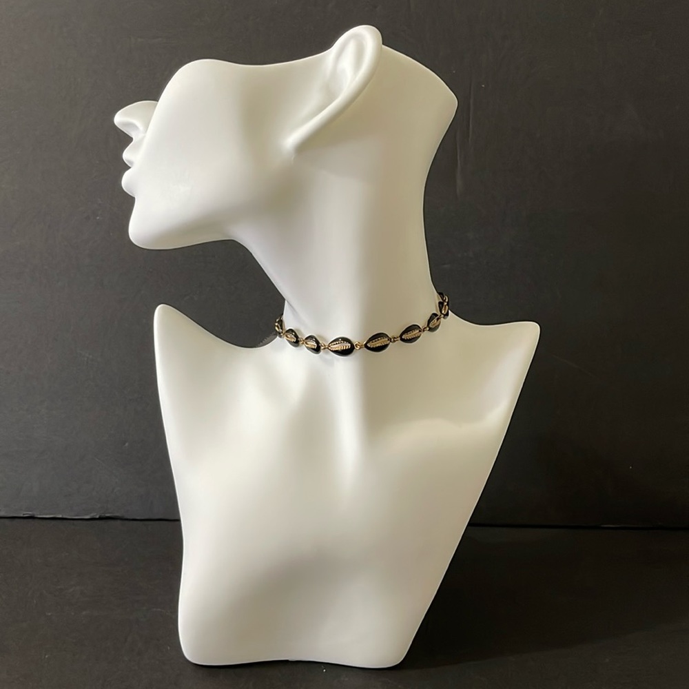 BLACK AND GOLD COWRIE SHELL CHOKER NECKLACE